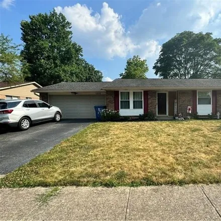 Buy this 3 bed house on 5040 Bellview Ct in Dayton, Ohio