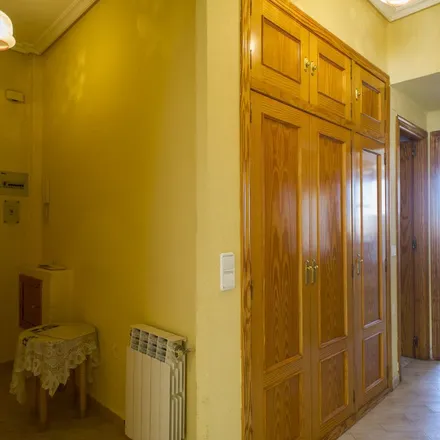 Image 9 - Paseo del Doctor Torres Villarroel, 55, 37006 Salamanca, Spain - Apartment for rent