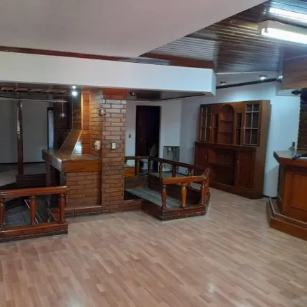 Rent this 5 bed house on Alquimia Dietética in Bernardino Rivadavia, Departamento Capital
