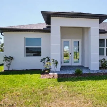 Image 2 - North Chiquita Boulevard, Cape Coral, FL 33993, USA - House for sale