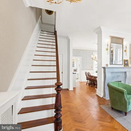 Image 3 - 318 Duke Street, Alexandria, VA 22314, USA - House for sale