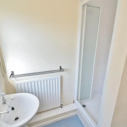 Rent this 4 bed apartment on Chatham Road in Winchester, SO22 4EE