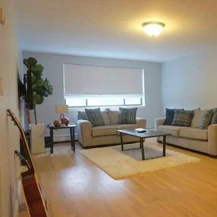 Buy this 1 bed condo on 44 Lafayette Avenue in Chelsea, MA 02150