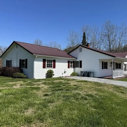 Buy this 3 bed house on 39 Hodges Road in Lithia, Botetourt County