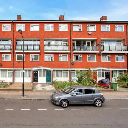 Image 3 - Forsyth Gardens, London, SE17 3NE, United Kingdom - Apartment for rent