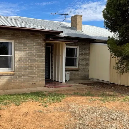 Rent this 3 bed apartment on Eyre Street in Barmera SA 5345, Australia