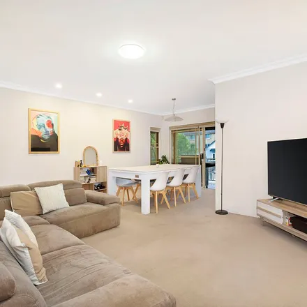 Rent this 3 bed apartment on 4 Alexander Street in Coogee NSW 2034, Australia