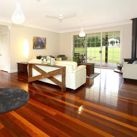 Rent this 6 bed house on Tamborine Mountain QLD 4272