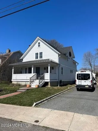 Rent this 3 bed house on 423 Harrison Street in Branchport, Long Branch