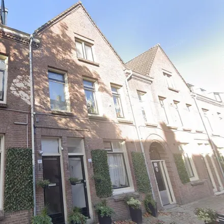 Rent this 4 bed apartment on Abbenbroeksestraat 14A in 3114 XC Schiedam, Netherlands