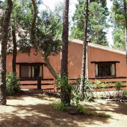 Buy this 3 bed house on Ranqueles in Partido de Villa Gesell, Mar de las Pampas