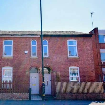 Buy this 3 bed townhouse on Terry's Chemist in 28 Sinderland Road, Altrincham
