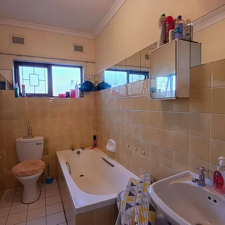 Image 2 - Campbell Road, eThekwini Ward 21, Pinetown, 3610, South Africa - Apartment for rent