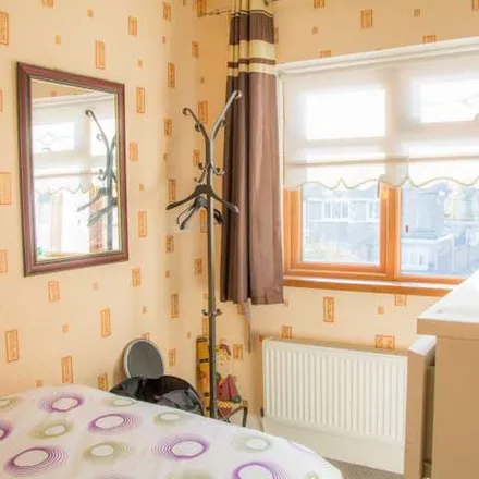 Rent this 5 bed apartment on 4 Danieli Road in Artane, Dublin