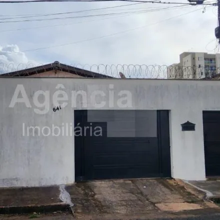 Image 2 - Rua Rio de Janeiro, Santos Dumont, Uberaba - MG, 38020-433, Brazil - House for sale