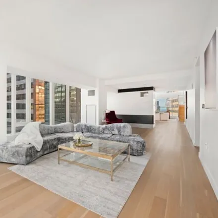 Image 9 - Flatotel, 137 West 52nd Street, New York, NY 10019, USA - Condo for sale