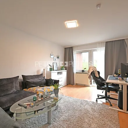 Rent this 2 bed apartment on DHL Packstation in K 12, 21227 Bendestorf