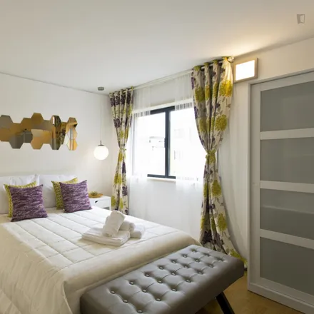 Rent this 2 bed apartment on Audição Activa in Avenida da República, 4450-237 Matosinhos