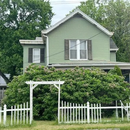 Buy this 3 bed house on Midnight Racing Auto in Ohio River Boulevard, Leetsdale