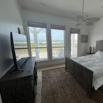 Rent this 4 bed house on Bolivar Peninsula