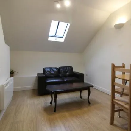 Image 4 - 5 York Place, Newport, NP20 4GB, United Kingdom - Apartment for rent