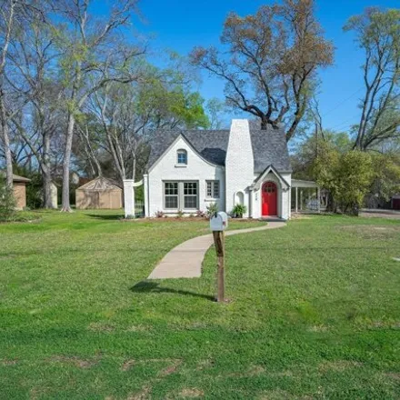 Image 2 - 849 North Green Street, Grand Saline, Van Zandt County, TX 75140, USA - House for sale