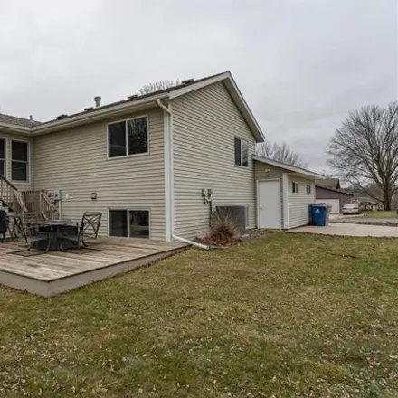 Image 2 - 317 8th Street Northwest, Byron, Olmsted County, MN 55920, USA - House for sale