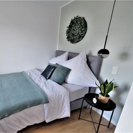 Rent this 2 bed apartment on Deichstraße 76 in 27568 Bremerhaven, Germany