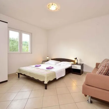 Rent this 2 bed house on Konjsko in Split-Dalmatia County, Croatia