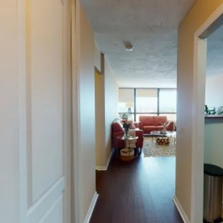 Buy this 1 bed apartment on #4409,5415 North Sheridan Road in Edgewater, Chicago