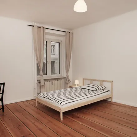 Rent this 3 bed room on Liebenwalder Straße 14 in 13347 Berlin, Germany