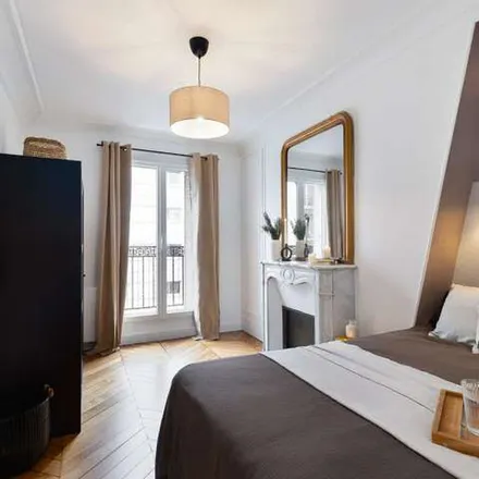 Image 7 - 10 Rue de Dunkerque, 75010 Paris, France - Apartment for rent