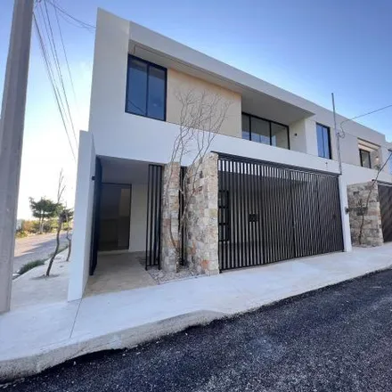 Rent this 3 bed house on unnamed road in Temozón Norte, 97310 Mérida