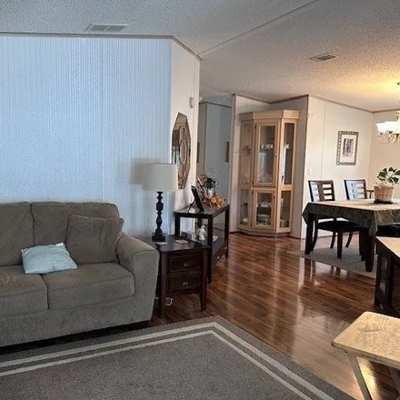 Image 8 - 445 Kings Lake Drive, DeBary, FL 32713, USA - Apartment for sale