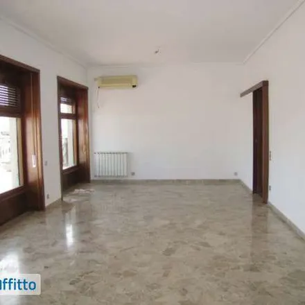 Image 5 - Via Marchese di Villabianca, 90143 Palermo PA, Italy - Apartment for rent