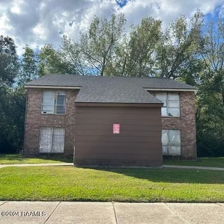 Buy this studio house on 509 Marigny Circle in Lafayette Parish, LA 70529