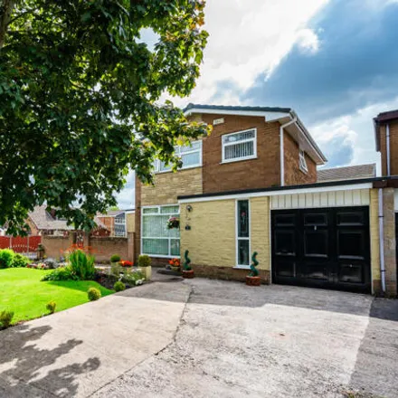 Buy this 4 bed house on Cleveland Avenue in Wigan, WN3 6DR