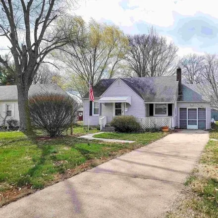 Buy this 3 bed house on State Street in Flora, IL 62839