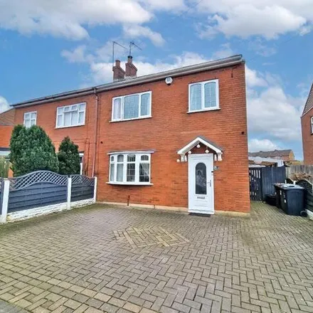 Buy this 3 bed duplex on Dartford Road in Bloxwich, United Kingdom