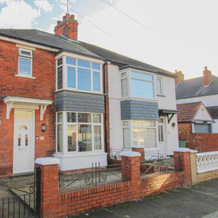 Buy this 3 bed duplex on Miller Avenue in Old Clee, DN32 8JW