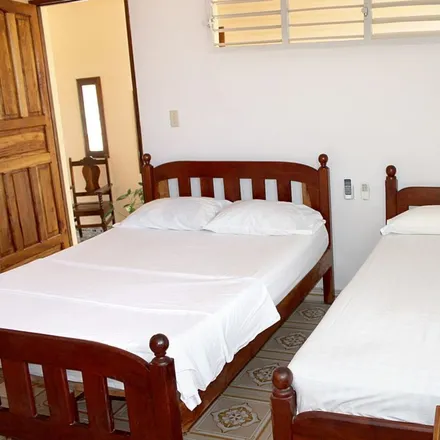 Image 4 - Trinidad, Purísima, SANCTI SPIRITUS, CU - House for rent