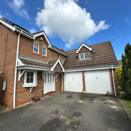 Buy this 5 bed house on Holly Lodge Drive in Boughton, NN2 8PJ