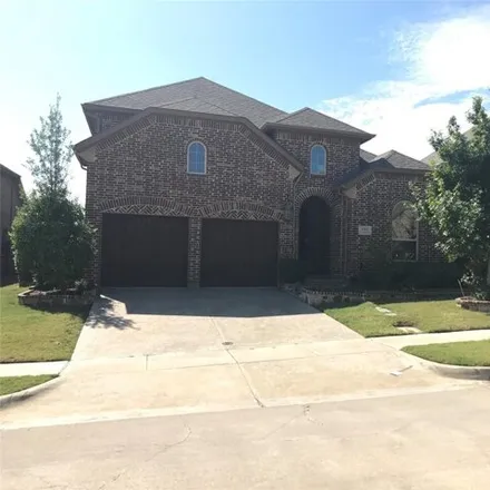 Rent this 4 bed house on 426 Paluxy Drive in Irving, TX 75039