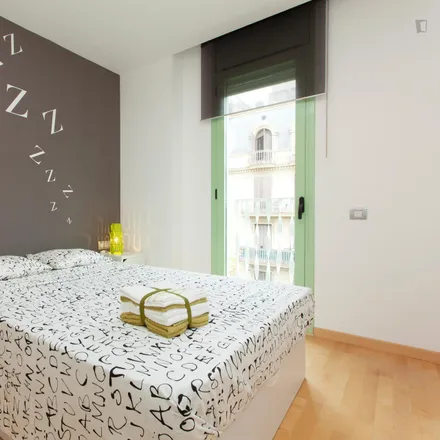 Rent this 2 bed apartment on Fabrik in Carrer de Llull, 169