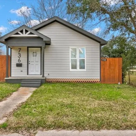 Buy this 3 bed house on 762 West 14th Street in Port Arthur, TX 77640