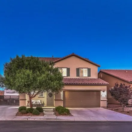 Buy this 4 bed loft on 668 Silver Pearl Street in Henderson, NV 89002