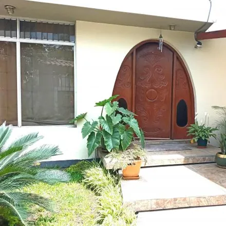 Buy this 4 bed house on Las Gardenias 100 in Santiago de Surco, Lima Metropolitan Area 15023
