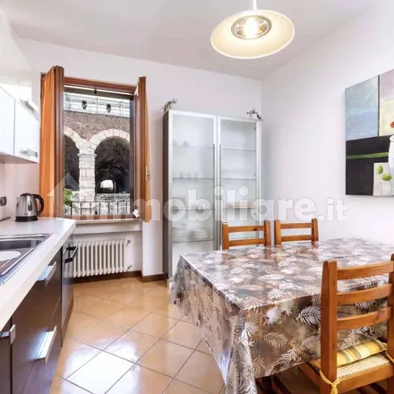 Image 6 - Via Anfiteatro 16, 37121 Verona VR, Italy - Apartment for rent