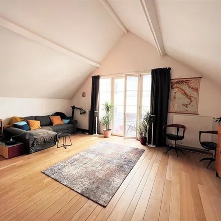 Rent this 1 bed apartment on Rue du Page - Edelknaapstraat 10 in 1050 Ixelles - Elsene, Belgium