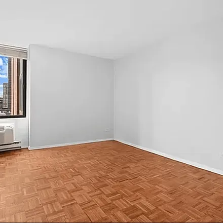Rent this 2 bed apartment on Yorkville Tower in East 92nd Street, New York